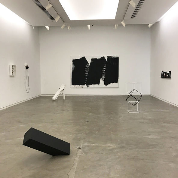 Exposição — Projeto em preto e branco