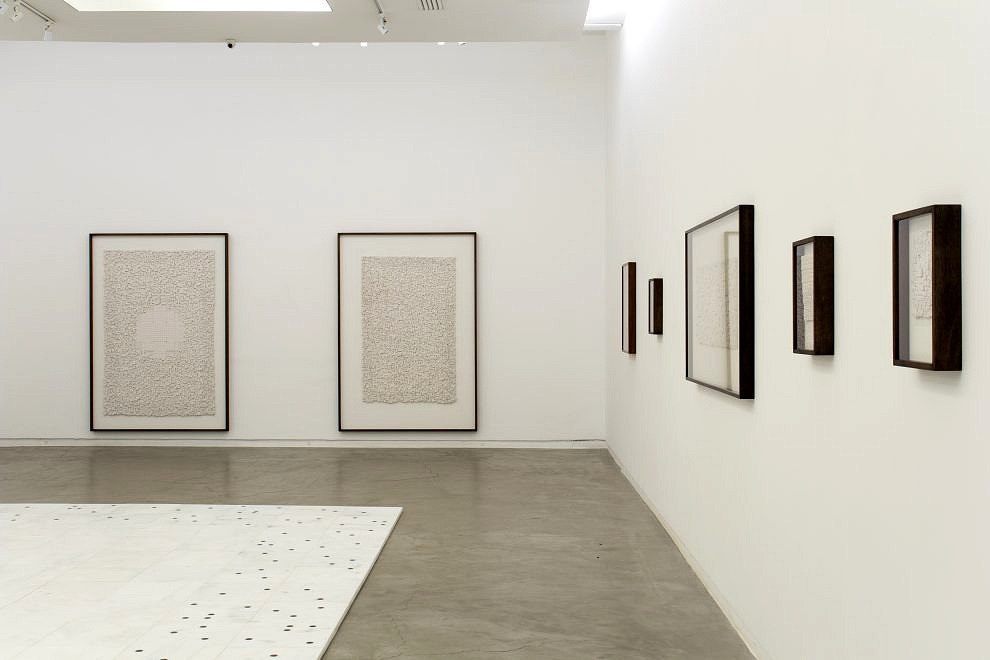 Motim - vista da exposição II, 2025