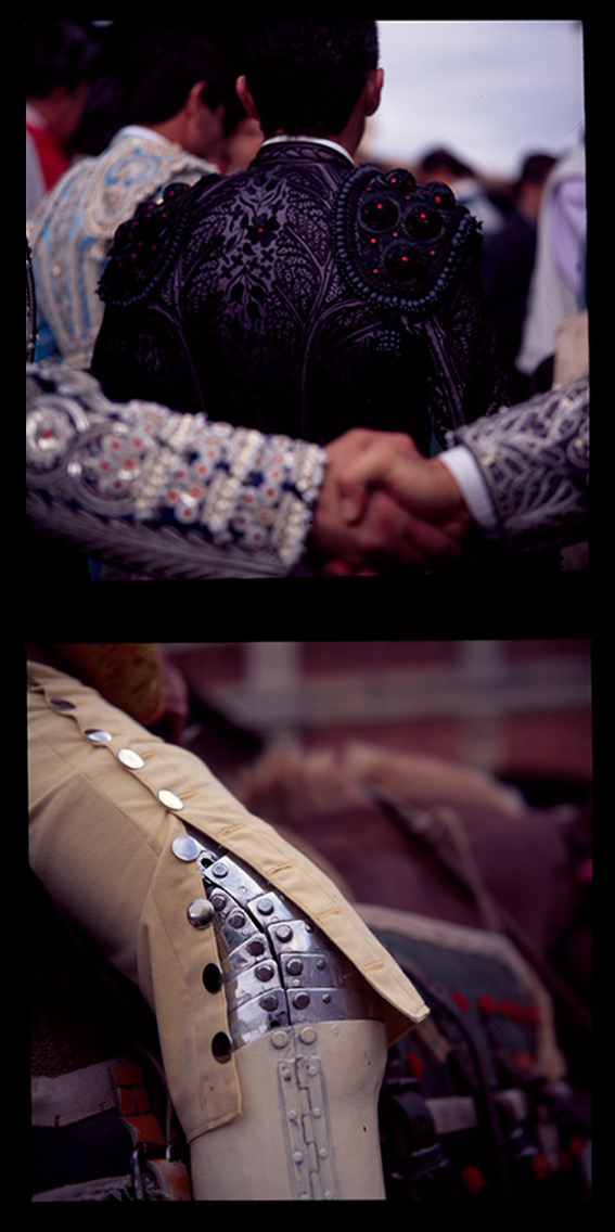Matador handshake e picador, 2001